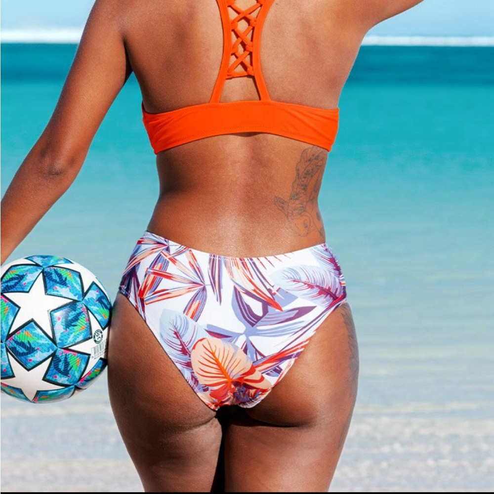 Cupshe Tropical bikini bottoms size M